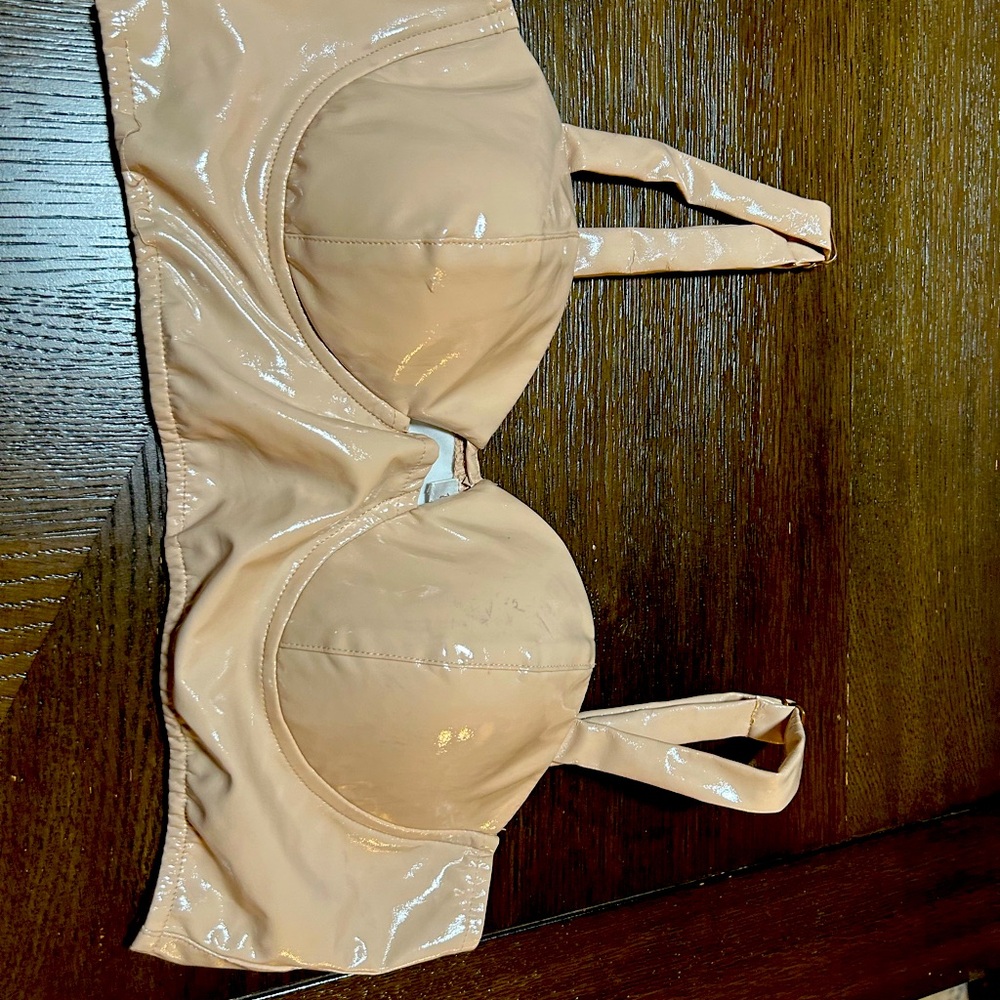Nude matching set